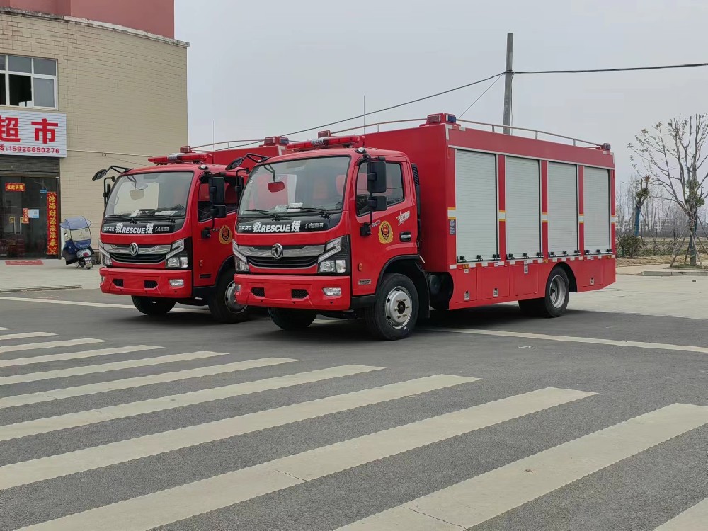2臺機(jī)器人運(yùn)輸車發(fā)車