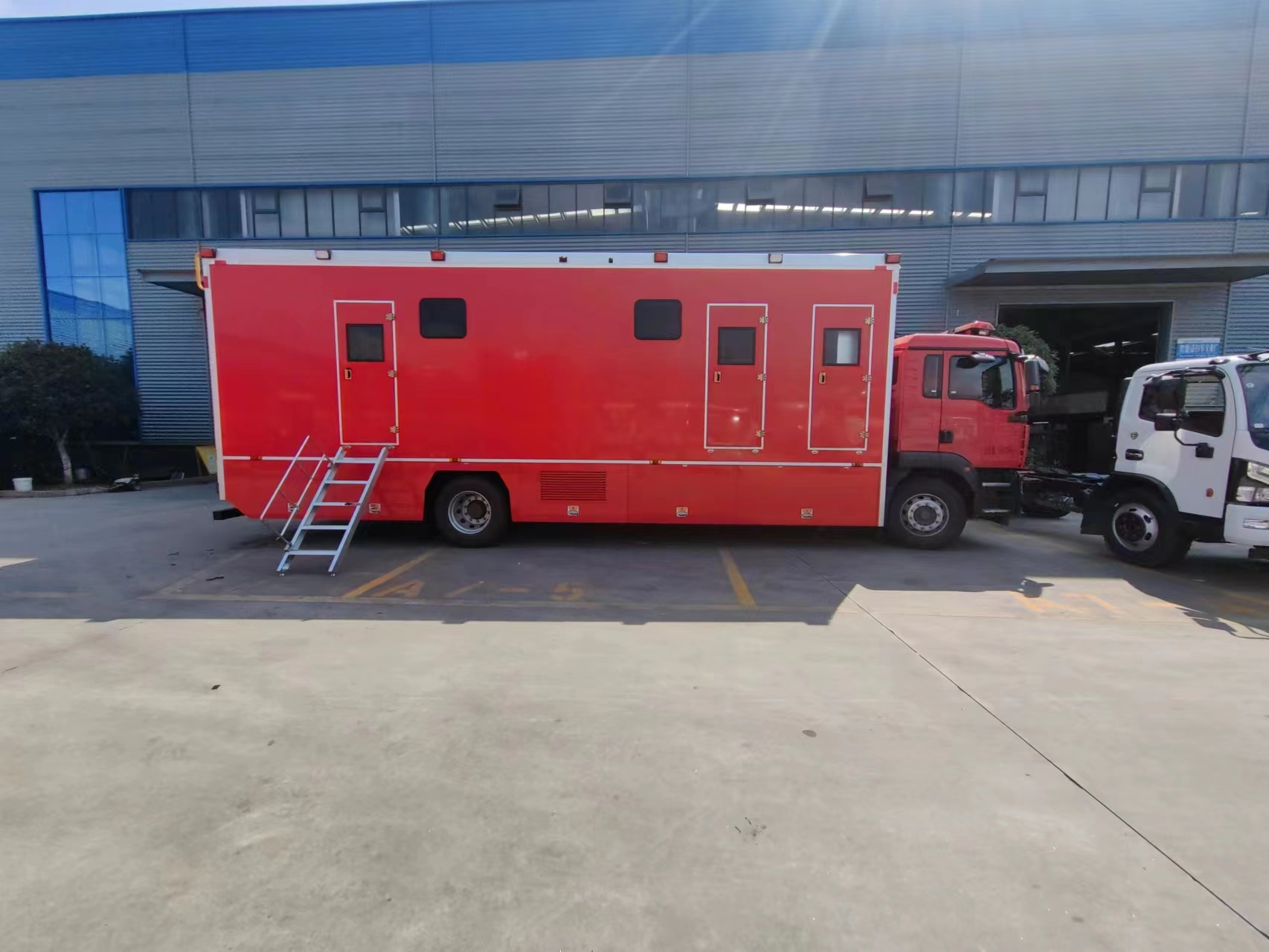 汕德卡廁所車(chē)
